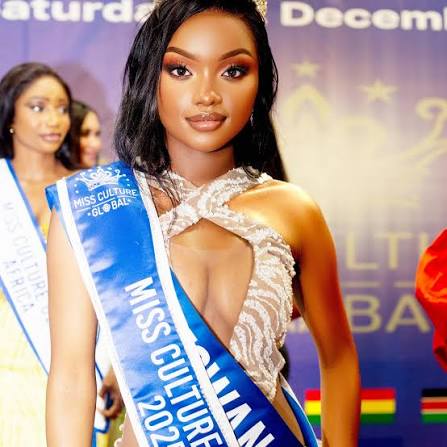 Portrait of contestant Amara Eze